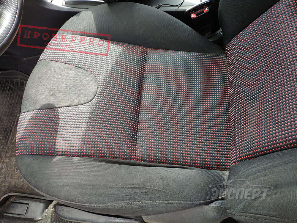 Сиденье Mazda 3 BK