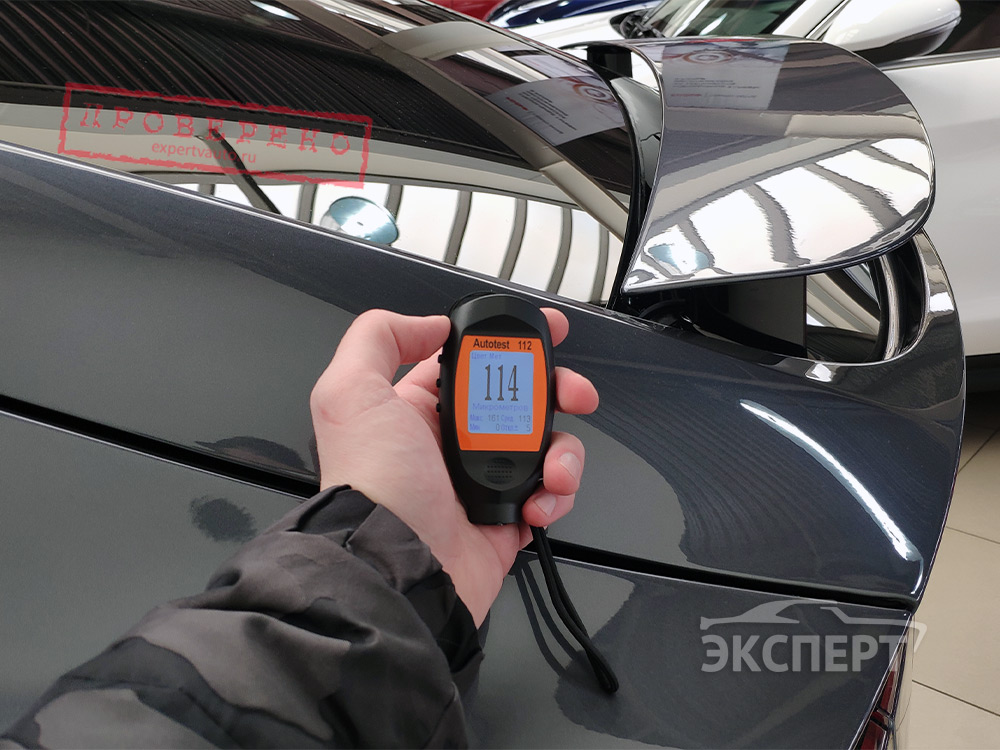 Измерение толщиномера ЛКП крышки багажника Tesla Model X