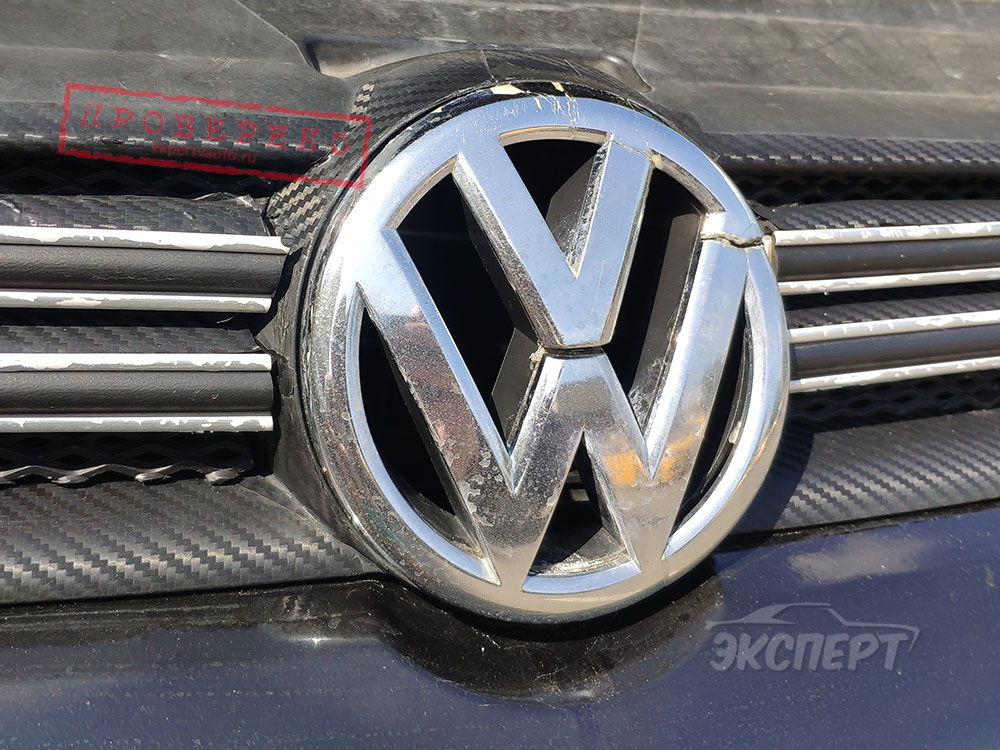 Шильдик сломан Volkswagen Polo