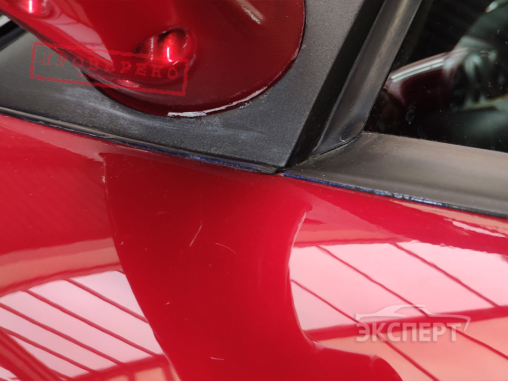 Закрасили уплотнитель и зеркало Ferrari 360 Modena