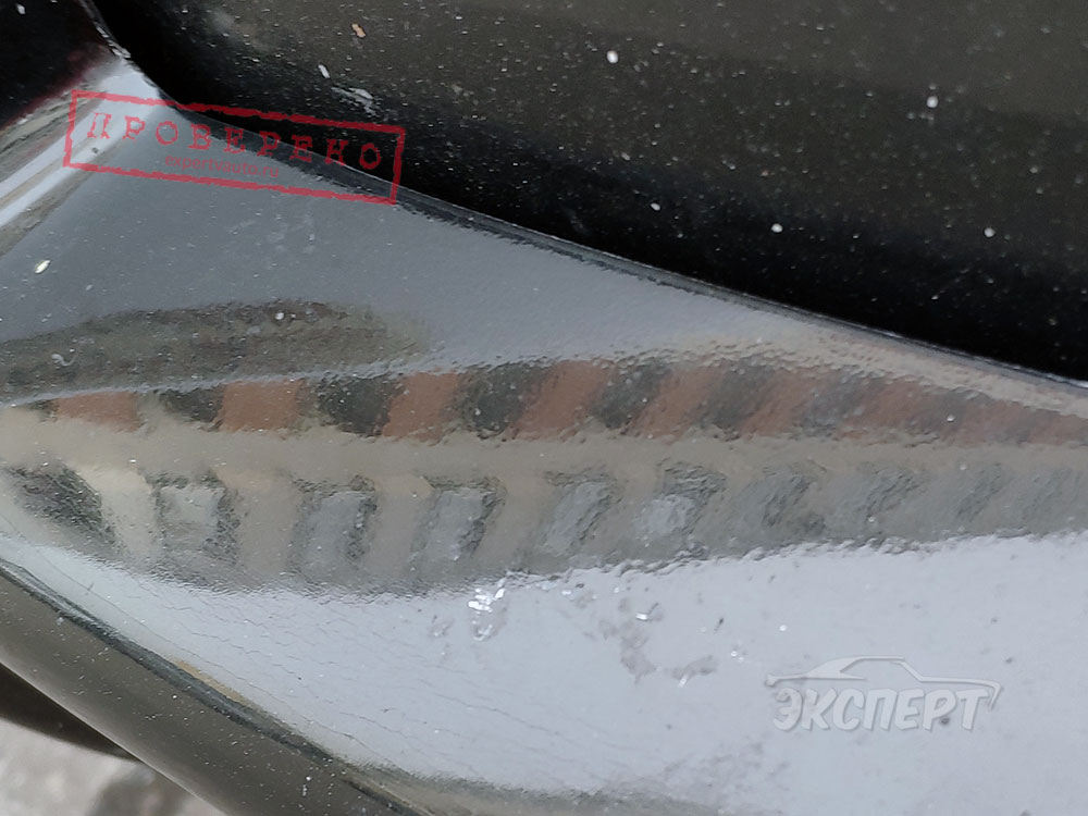 Трещины на бампере Toyota Land Cruiser Prado 120