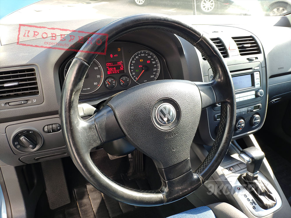 Руль Volkswagen Golf 5