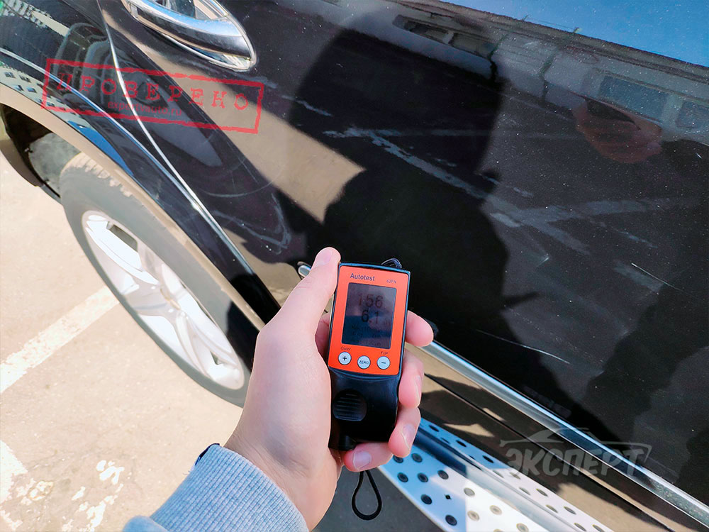Показания толщины лакокрасочного покрытия на задней правой двери Mercedes-Benz GL X164