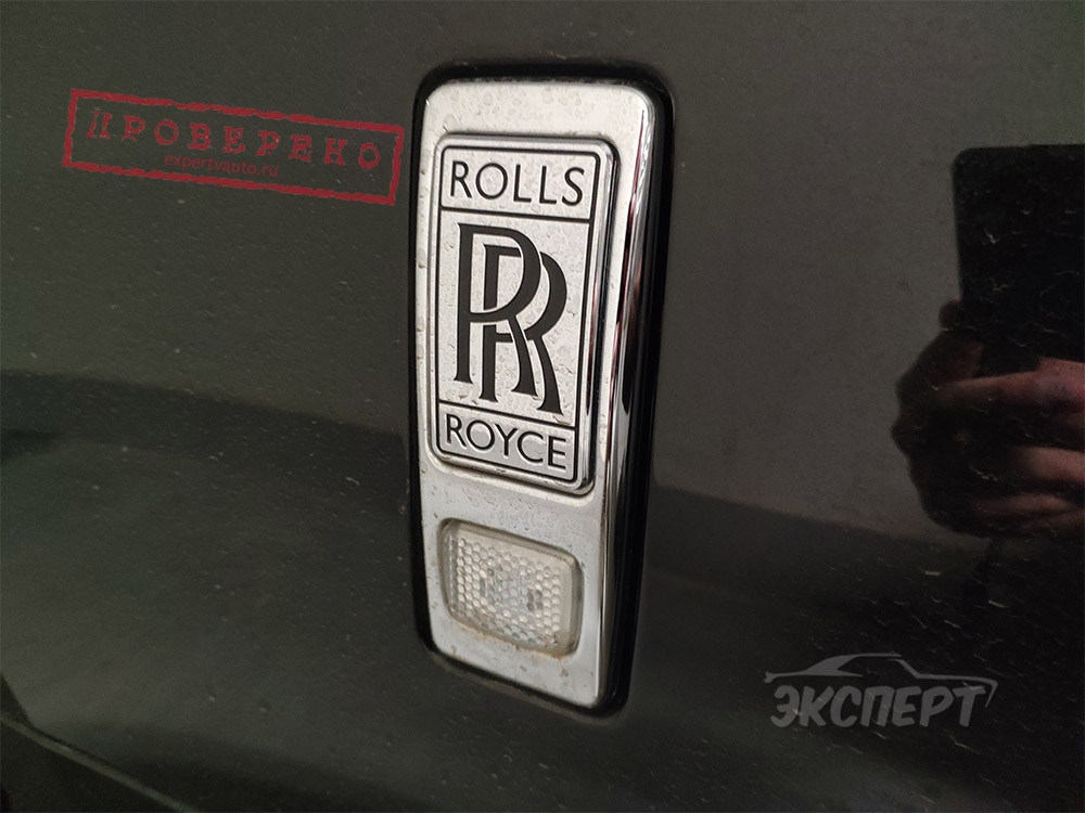 Хром помутнел Rolls-Royce Wraith