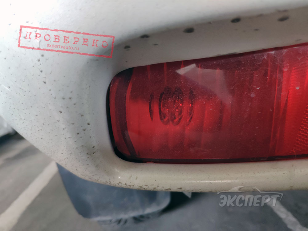 Сломаны крепления фонарей в бампере Toyota Land Cruiser Prado 150