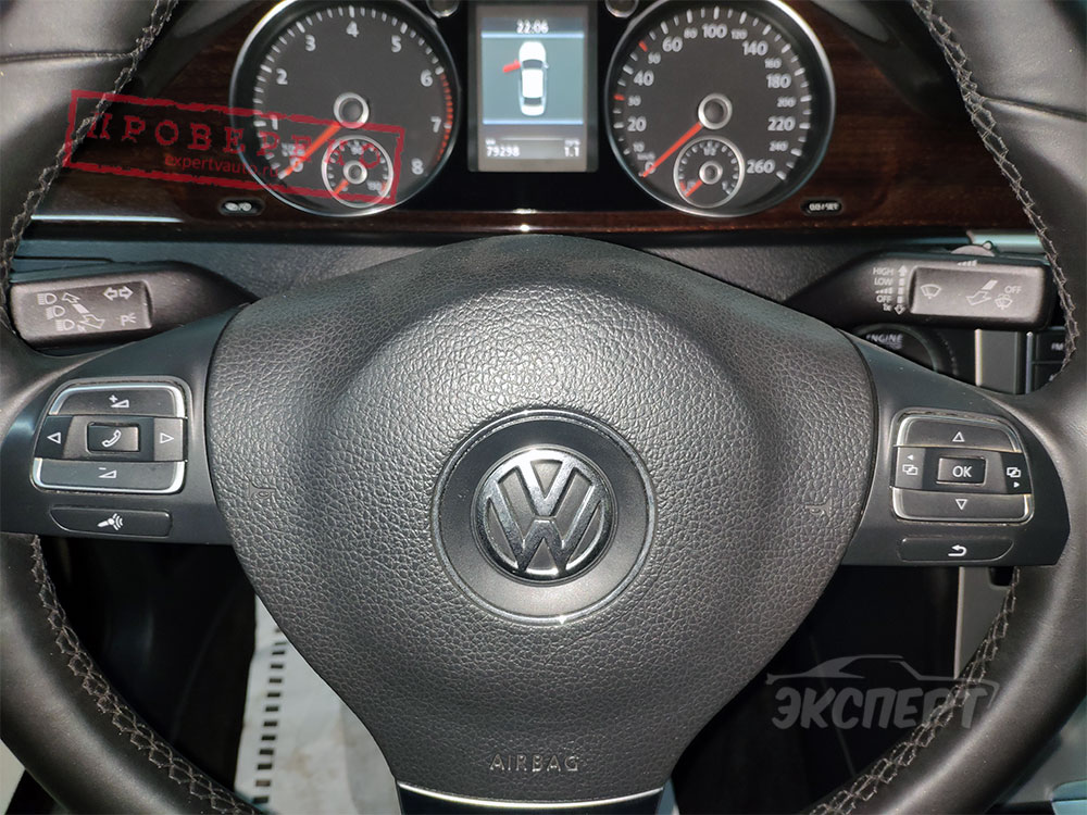 Зазор у подушки безопасности Volkswagen Passat B7