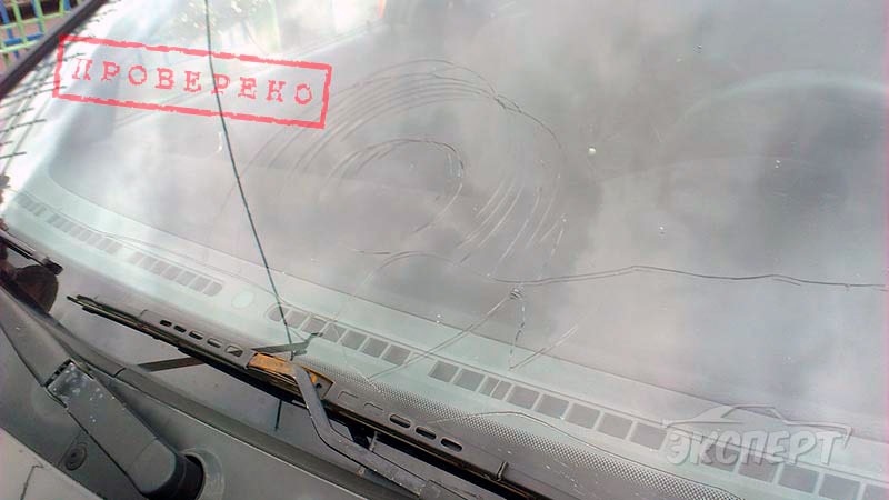 Трещина на лобовом стекле Chevrolet Lacetti sedan